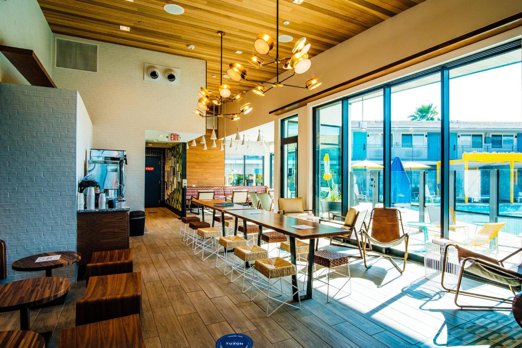 Voco The Tuxon By Ihg Hotel Tucson Exterior photo
