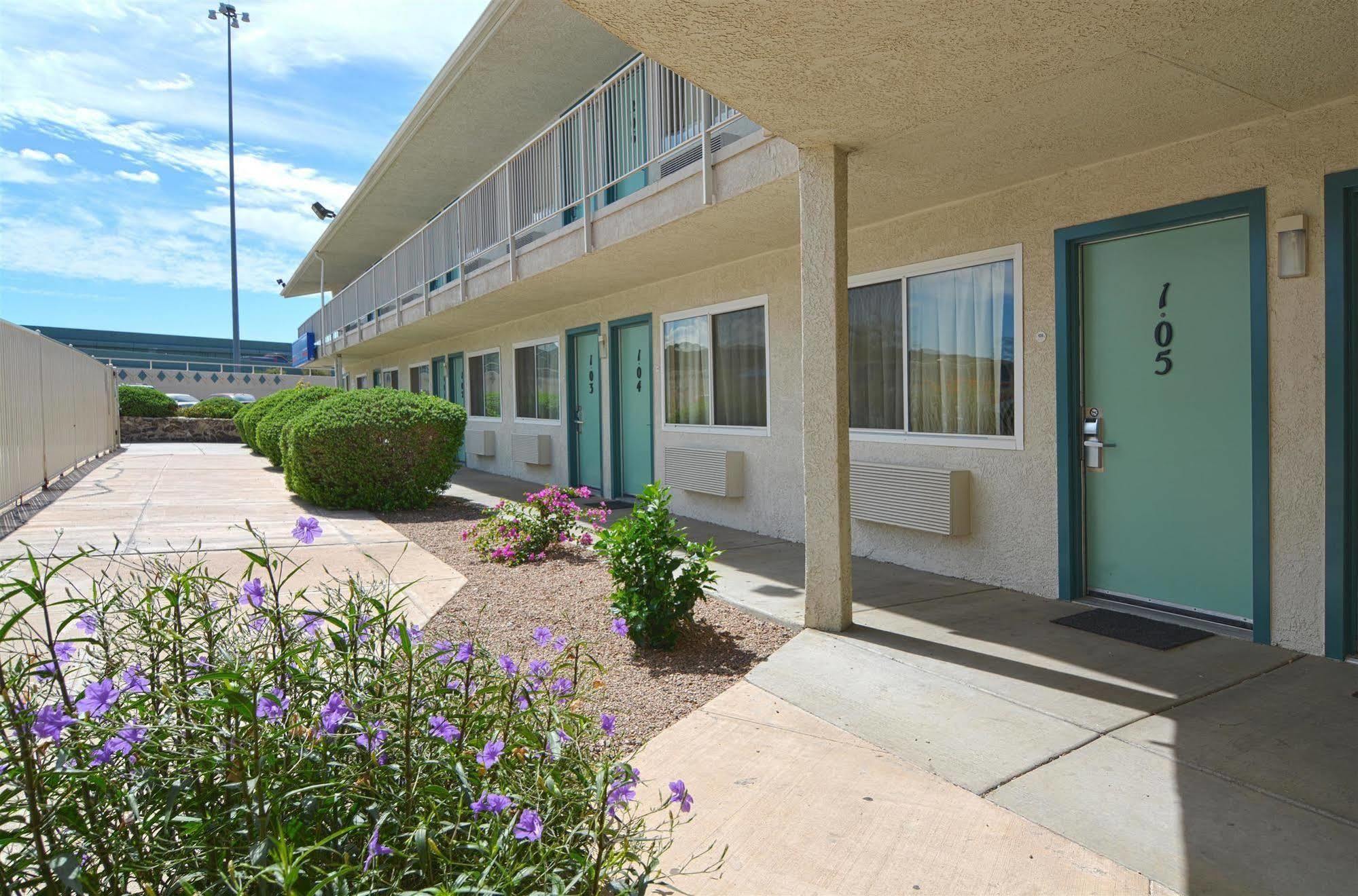 Voco The Tuxon By Ihg Hotel Tucson Exterior photo
